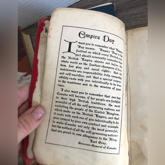 Vintage Early Readers Bundle - Picture 3 of 15